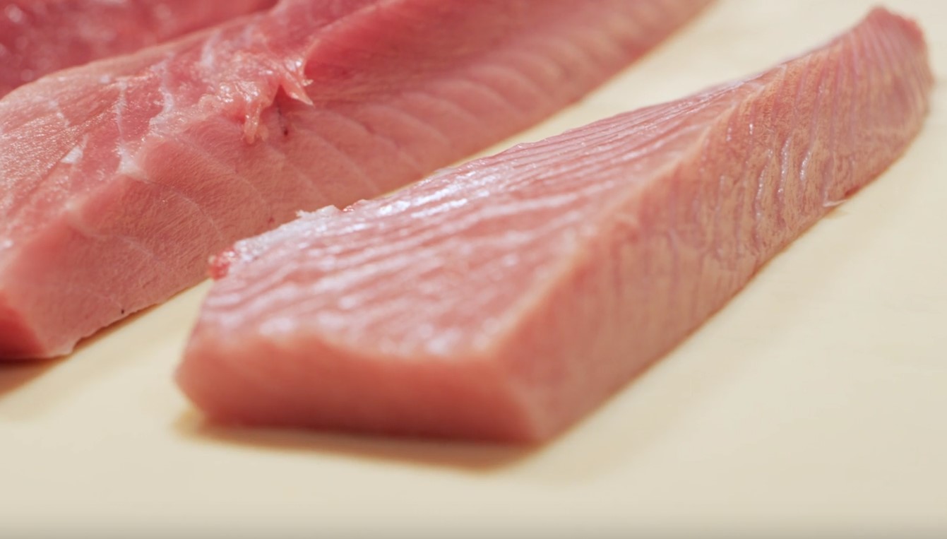 What's The Difference Between Omega 3 vs Omega 6? Tips For a Balanced