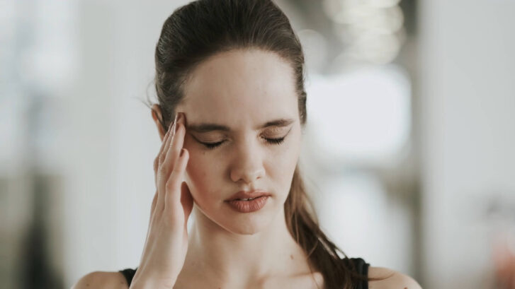 Side effects of rose tea - Headaches